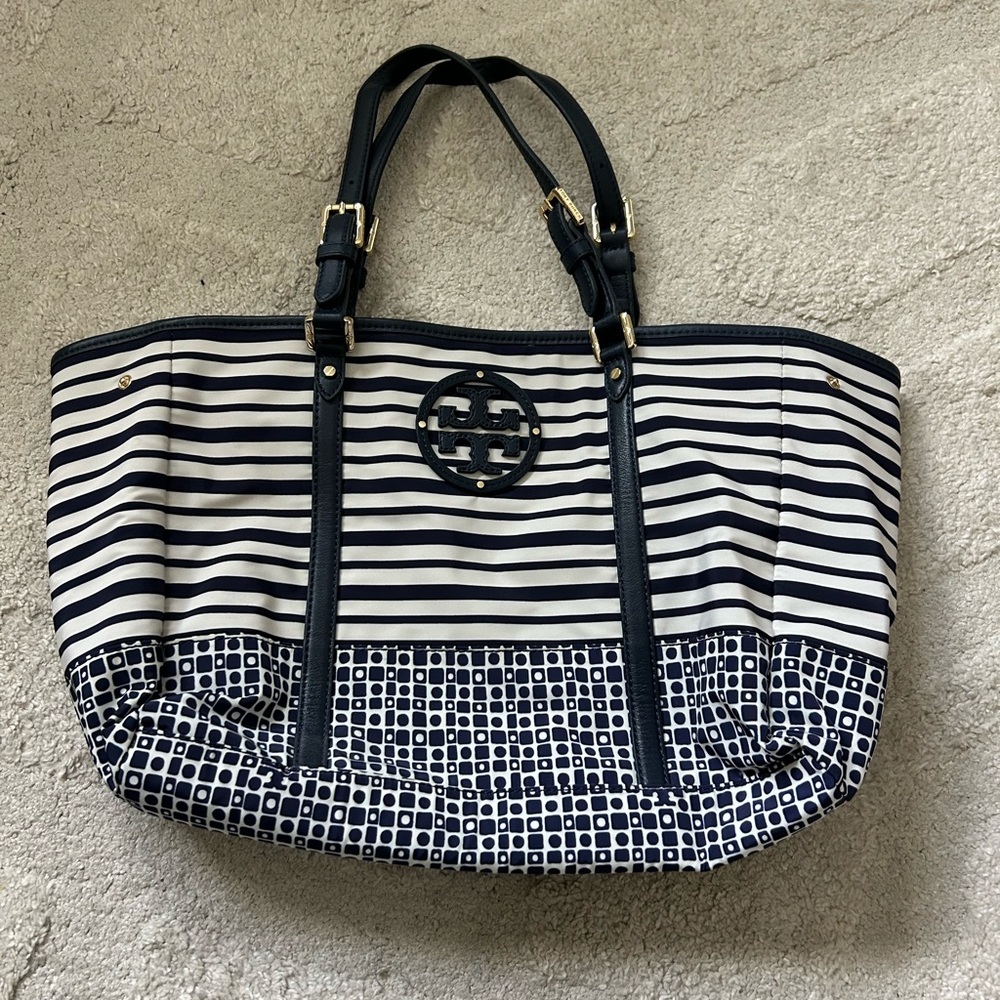 Tory Burch Small Ella Tote - Picture 2 of 5